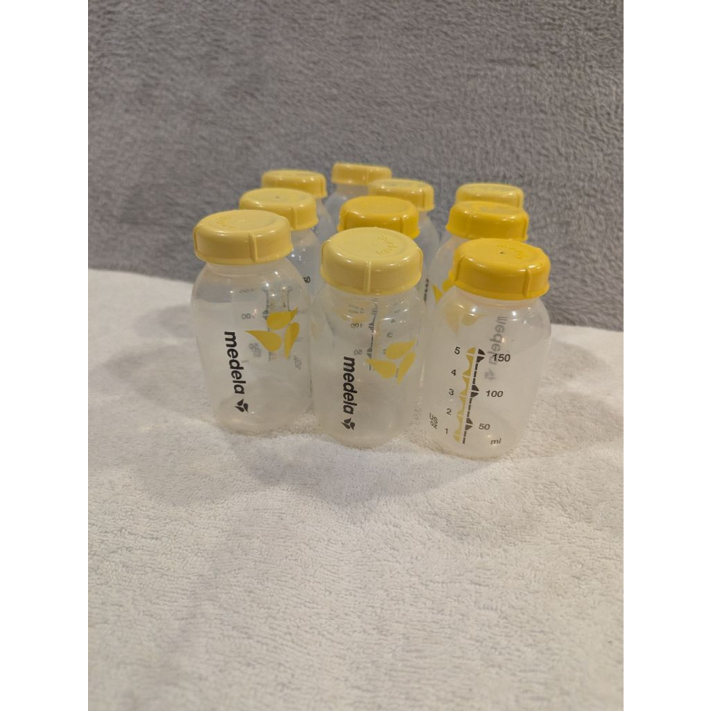 10 Baby Medela Clear and Yellow Breast Milk Storage Bottles